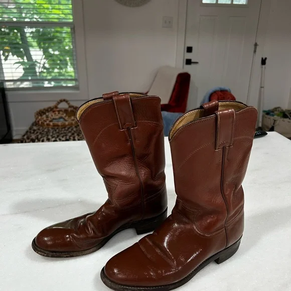 Justin Ropers - Picture 2 of 6